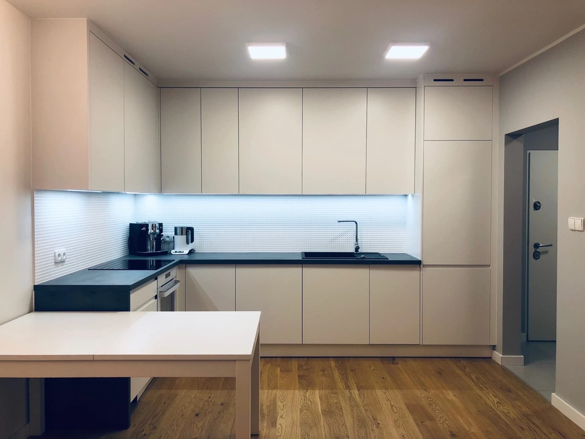 Kuchyňská realizace Studio Bartex s ostrůvkem